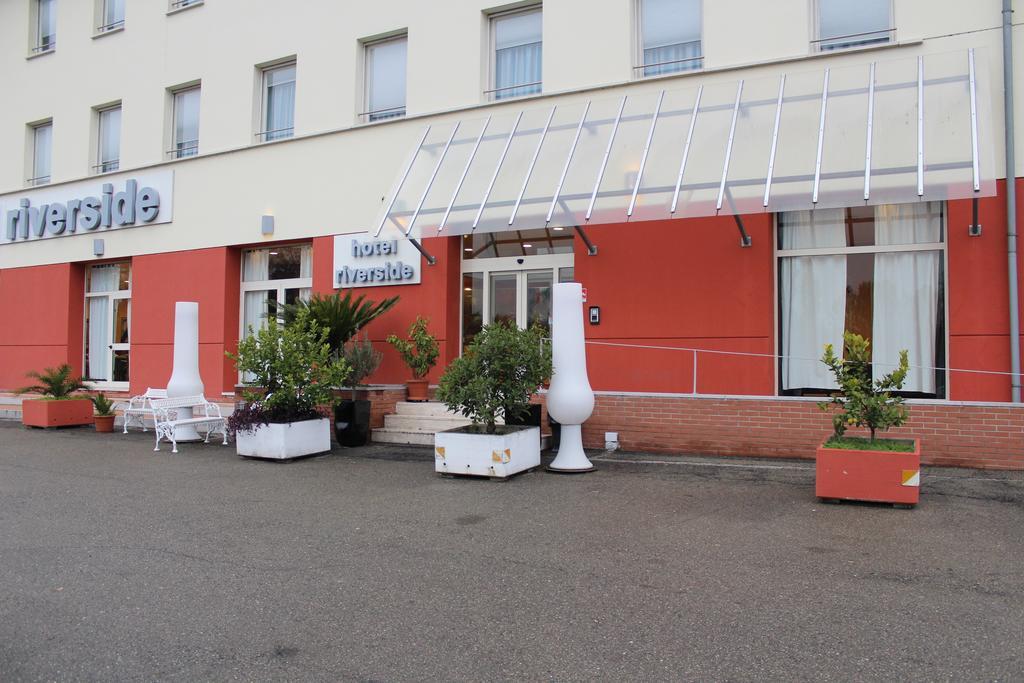 Hotel Riverside Modena Exterior foto