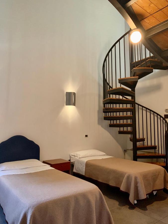 Hotel Riverside Modena Exterior foto